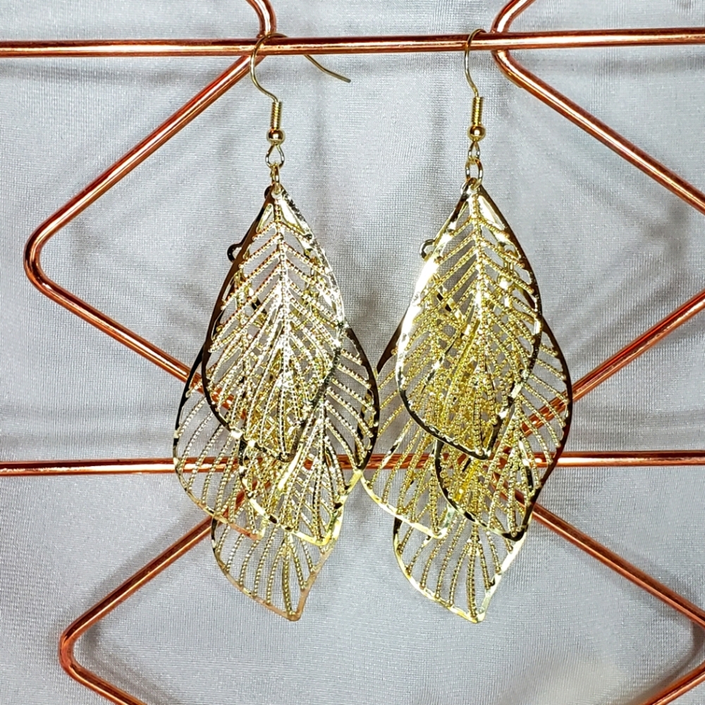 Gold Filigree Leaf Dangle Earrings – Boho, Statement, Lightweight